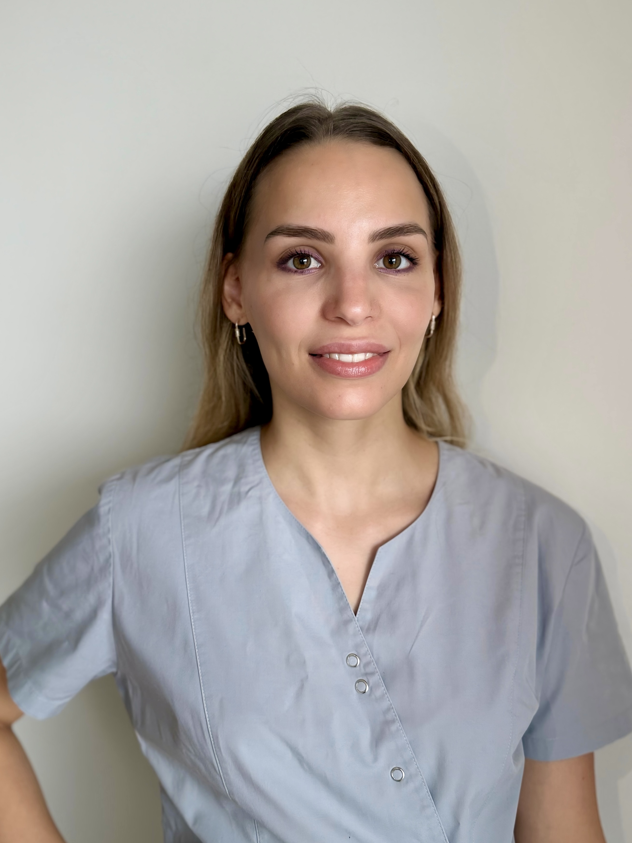 Dr Sarah Chardon — Chirurgien-dentiste, exercice limité à l'orthodontie